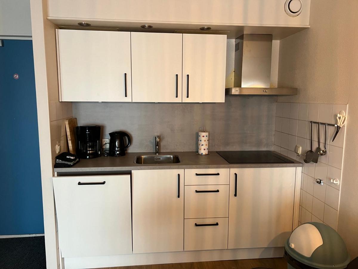 Appartement Ut & Thus, Resort Amelander Kaap Hollum  Exterior foto